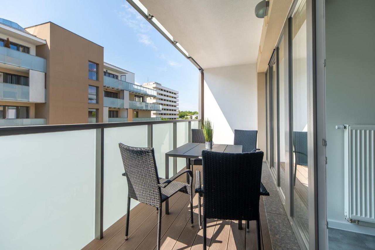 Green Sea Apartamenty Kasprowicza Kolobrzeg Exterior photo